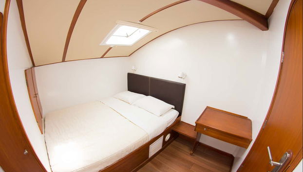 Una delle cabine dell'imbarcazione