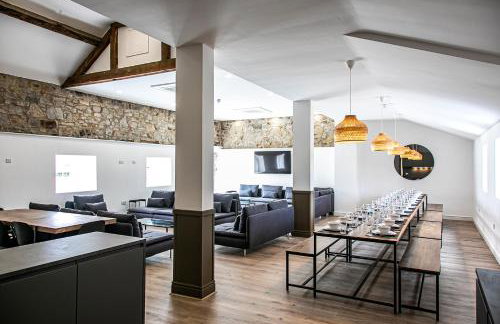 Dovedale Manor - Photo 22