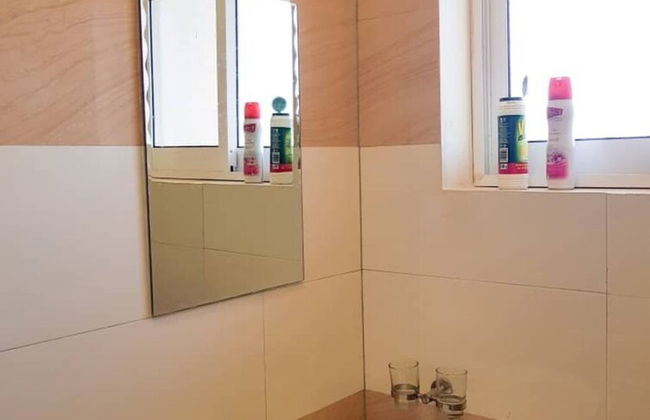 Modern Apartment in Kampala With Unlimited Wifi - Foto 24