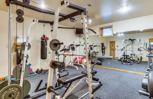 Game Room, Deck and Yard Lake of the Ozarks Retreat - Foto 35