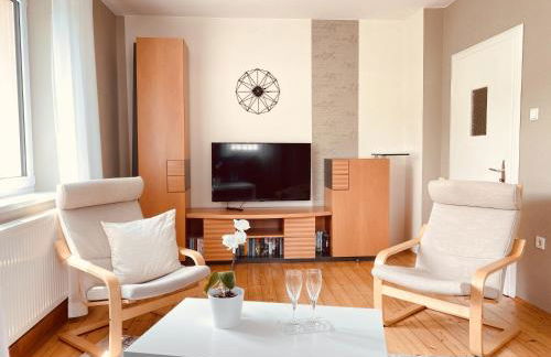 Ruhig, modern & Nähe Altstadt! - Foto 2