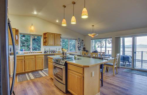 Hat Island Home with Stunning View and Wraparound Deck - Photo 13