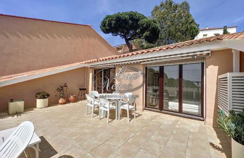 Appartement T2 pour 4 personnes avec terrasse et vue mer proche de la plage du Rayol - Foto 12