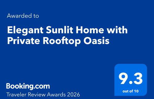 Elegant Sunlit Home with Private Rooftop Oasis - Foto 43