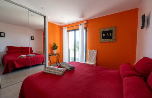 SUPERBE VILLA VUE MER JUSQU'A 14 COUCHAGES La LONDE LES MAURES Entre HYERES et Le LAVANDOU 4 Etoiles PISCINE CHAUFFEE - Foto 29