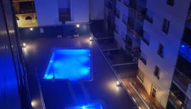 Evita Luxury Apartments - Near Playa Los Locos Beach with Pool - Foto 5