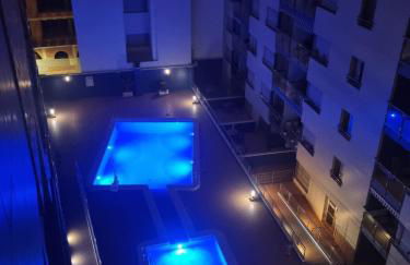 Evita Luxury Apartments - Near Playa Los Locos Beach with Pool - Foto 5