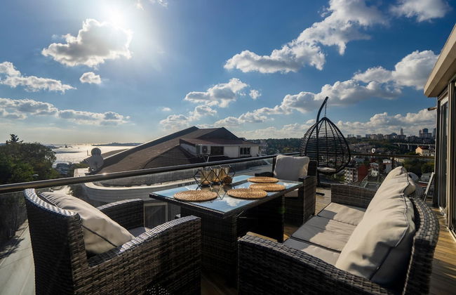 Bosphorus View Duplex w Terrace in Ortakoy - Foto 1