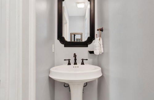 The Parsonage at Forsyth - Foto 29