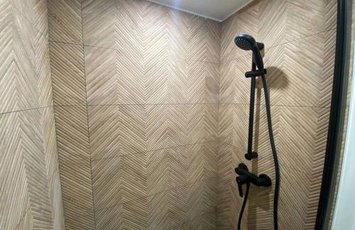 In city center and next to the train station - Foto 15