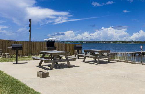 Salt and Light Surf & Racquet 204B - Photo 38