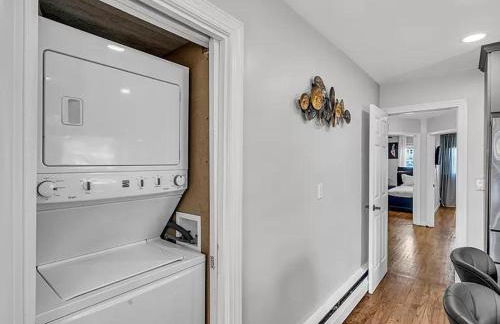 Suburban 3BR Stylish Oasis - Foto 14