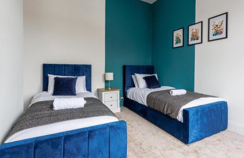 2 BR Home Perfect for Short and Long Term Stay - Foto 39