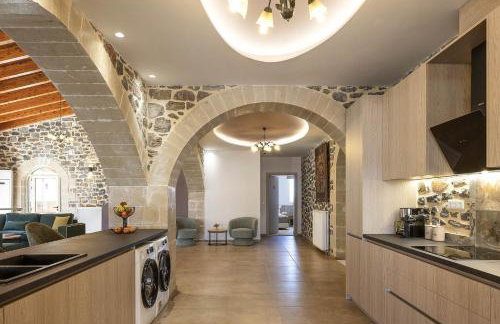 Villa Pasiphae - With Private Heated Pool - Photo 59