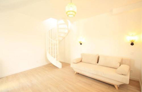 Disponible - Maison Entière Rénovée - Matelas Emma - RERB, 5mn Paris - Parking Rue Gratuit - Matelas Emma - 6 pers - 2 Terrasses - Foto 28