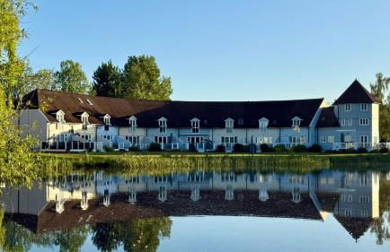 Luxury Kingfisher Lodge, Isis Lake, within the Cotswold Waterpark - Foto 35