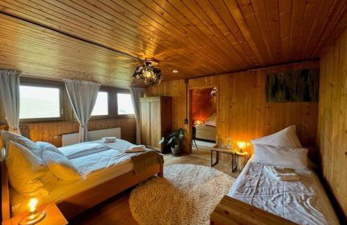 Almgasthaus Knöpflesbrunnen Fünfbettzimmer - Foto 1