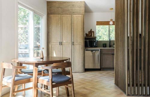 Modern Designer Cabin, Newly Renovated, EV Charger, Arcade, Kids Bunkbed, Minutes to Lake Arrowhead and Lake Gregory - Foto 44