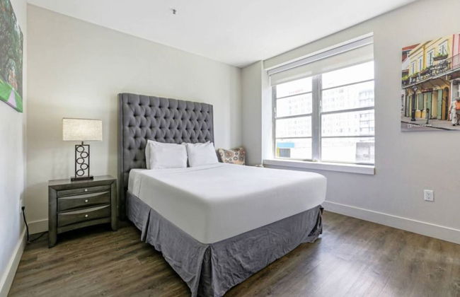 Modern Condos in California Building by Hosteeva - Foto 35