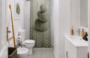 Apartamento renovado y tranquilo, 2 dormitorios bien comunicado con el centro de Madrid - Foto 10