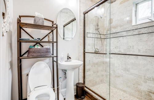 Elegant Saratoga Springs Stay Walk to Town, Track - Foto 12