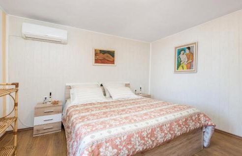 Cozy Home In Klada With Kitchen - Foto 14