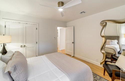 Tulsa Retreat with Backyard Oasis and Putting Green! - Foto 12