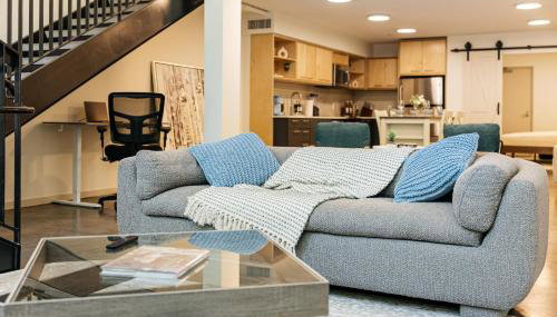 Spectacular LOFT in Heart of LA with GYM, Pool, parking - Foto 3, stove