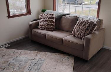 5 blocks from the hospital! - Foto 12