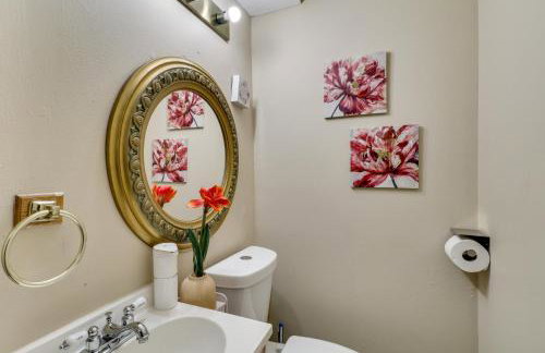 'Hidden Paradise' on 5 Acres w/ Hot Tub & Deck! - Foto 34
