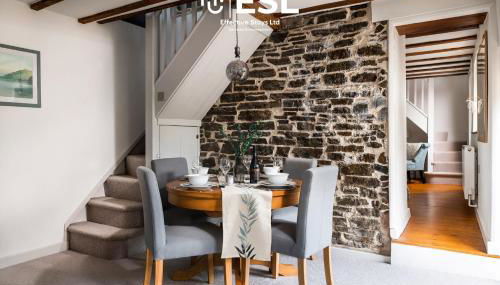 Luxurious 2 Bedroom Countryside Hot Tub Retreat in Stiperstones - Foto 4