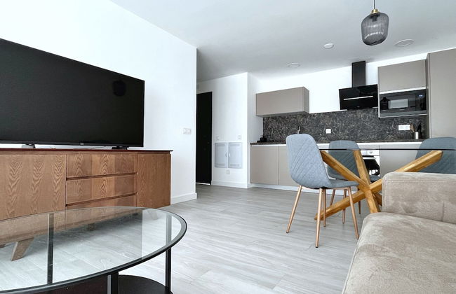 Superior Apartment Sleeps 2 With Pool - Foto 6