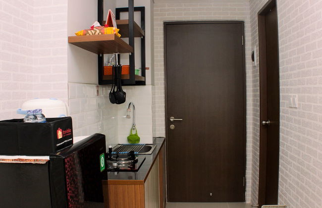 Stunning And Comfy Studio Apartment Transpark Juanda - Photo 10