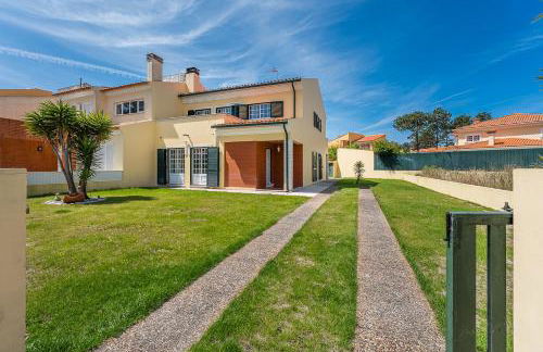 GuestReady - Peaceful Escape in Praia de Mira - Foto 1