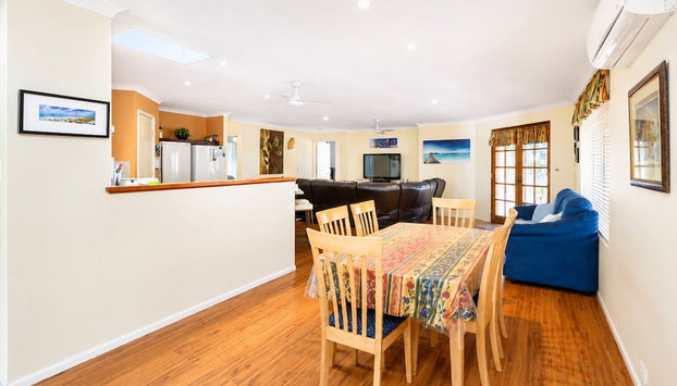 Hidden Gem Getaway in Dunsboroughs Heart - Foto 5, Refeições no quarto