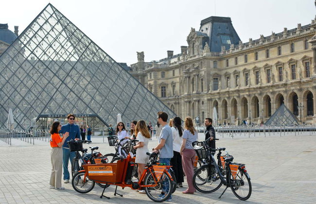 Paris Bike Tour - Photo 2