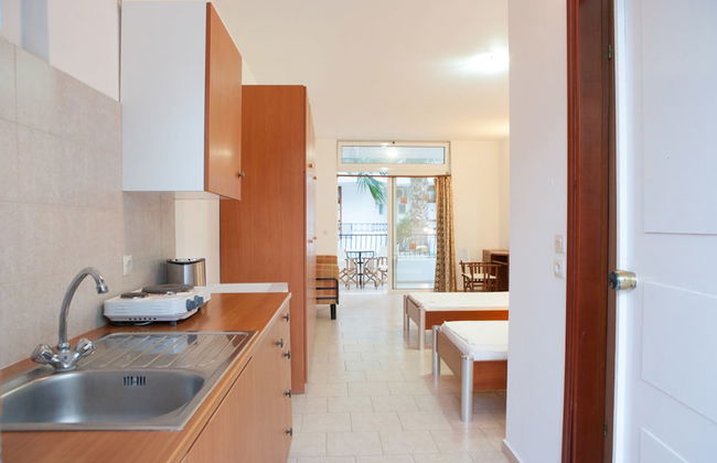 Coliseum Studios & Apartments - Foto 6