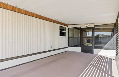 3 Bedroom, Comfy Home Dade City, Gated Community - Foto 9