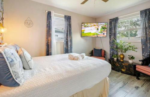 Spacious Group Getaway mins to Busch Gardens - Foto 11