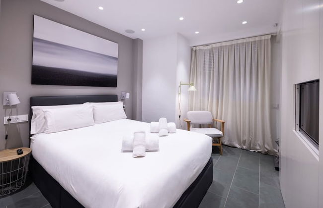 Ampersand - Bright 2-bedroom Apartment - Photo 48