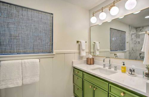 Newly Updated and Charming Azalea District Home - Foto 16