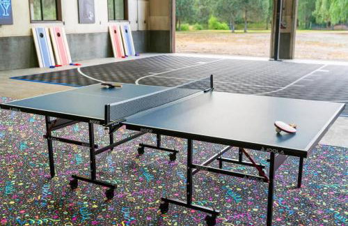 Private Island Fire Pit & Arcade - Foto 8