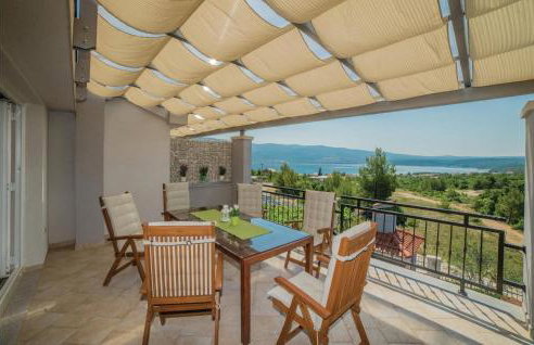 Awesome Home In Pridraga - Foto 5