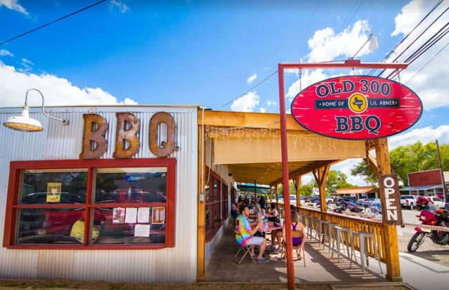 5 2 two Kings hot tub Firepit 16min to Wine Trail Nearby Pickleball Courts Pool - Foto 47