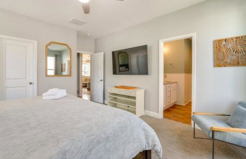 Coastal Home with Yard Less Than 1 Mi to Old Town Bluffton! - Photo 13