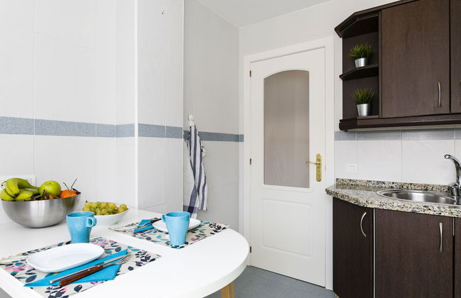 Real del Tivoli Two Rooms and Parking free - Photo 11