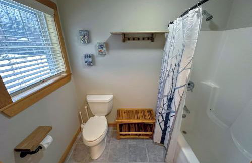 NEW Single family home with spectacular views and lots of space Privacy convenience and style - Foto 51