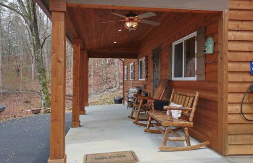 Couple Retreat Cabin-near Smoky Mountain Railroad-Hot Tub - Foto 28