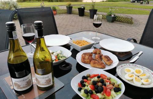 THE LAKE HOUSE: a delightful and peaceful retreat. - Foto 2