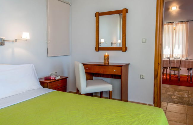 Enastron Villas - Foto 2